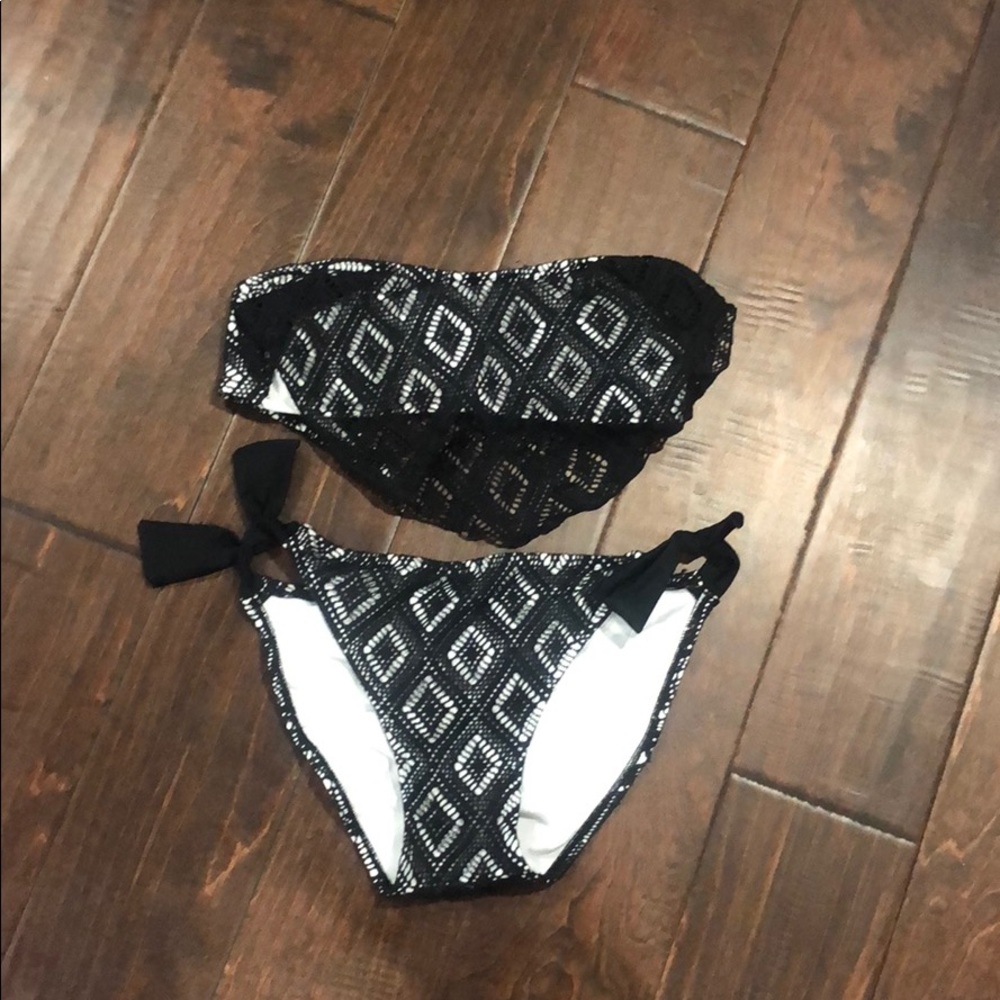 Bandeau bikini set